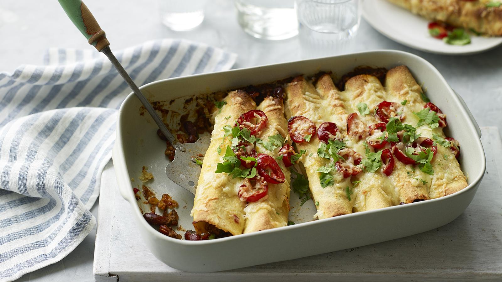 Beef enchiladas (WRID-oX-327-25-11-6E1E9E38)